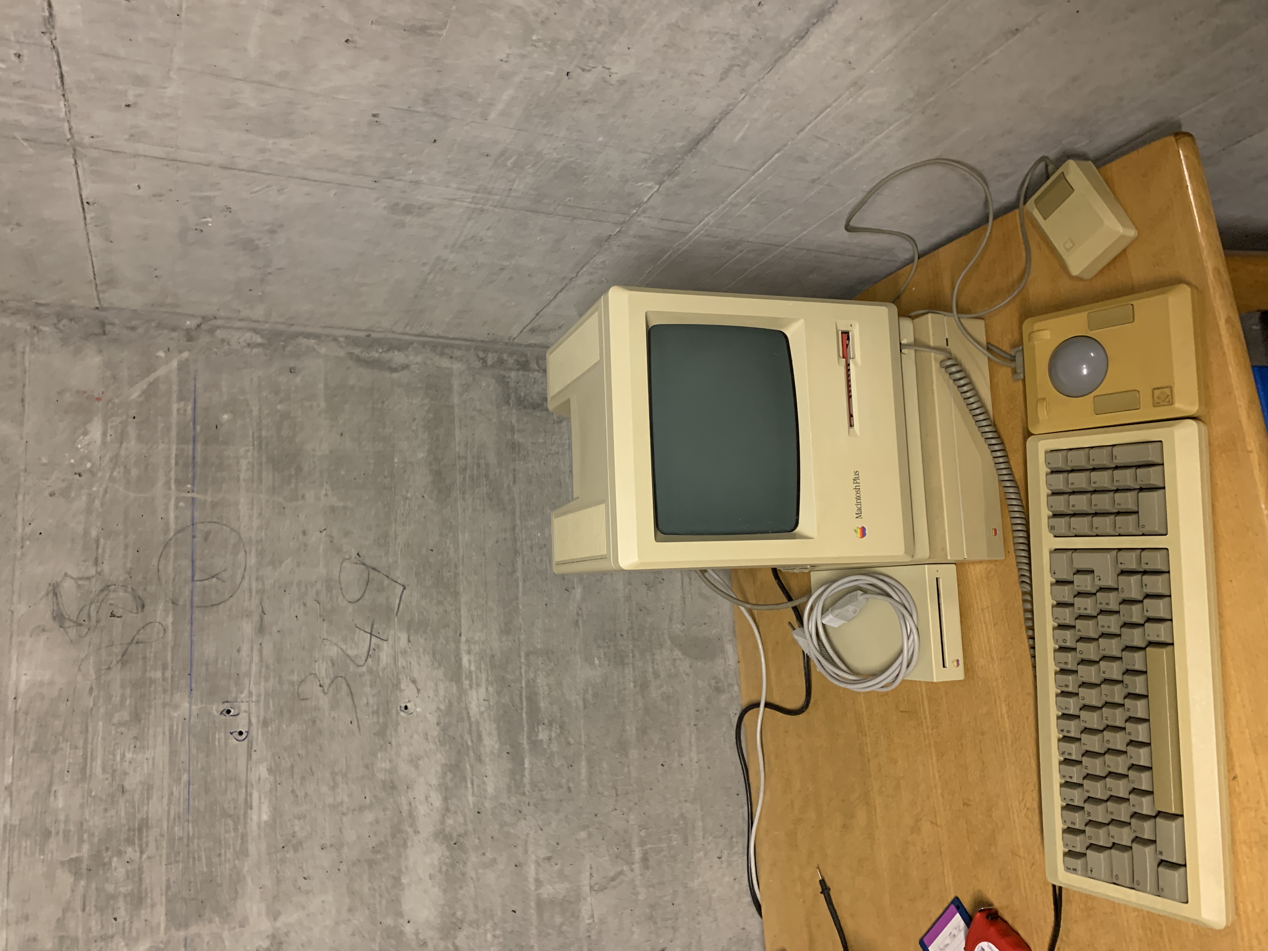 Macintosh Plus