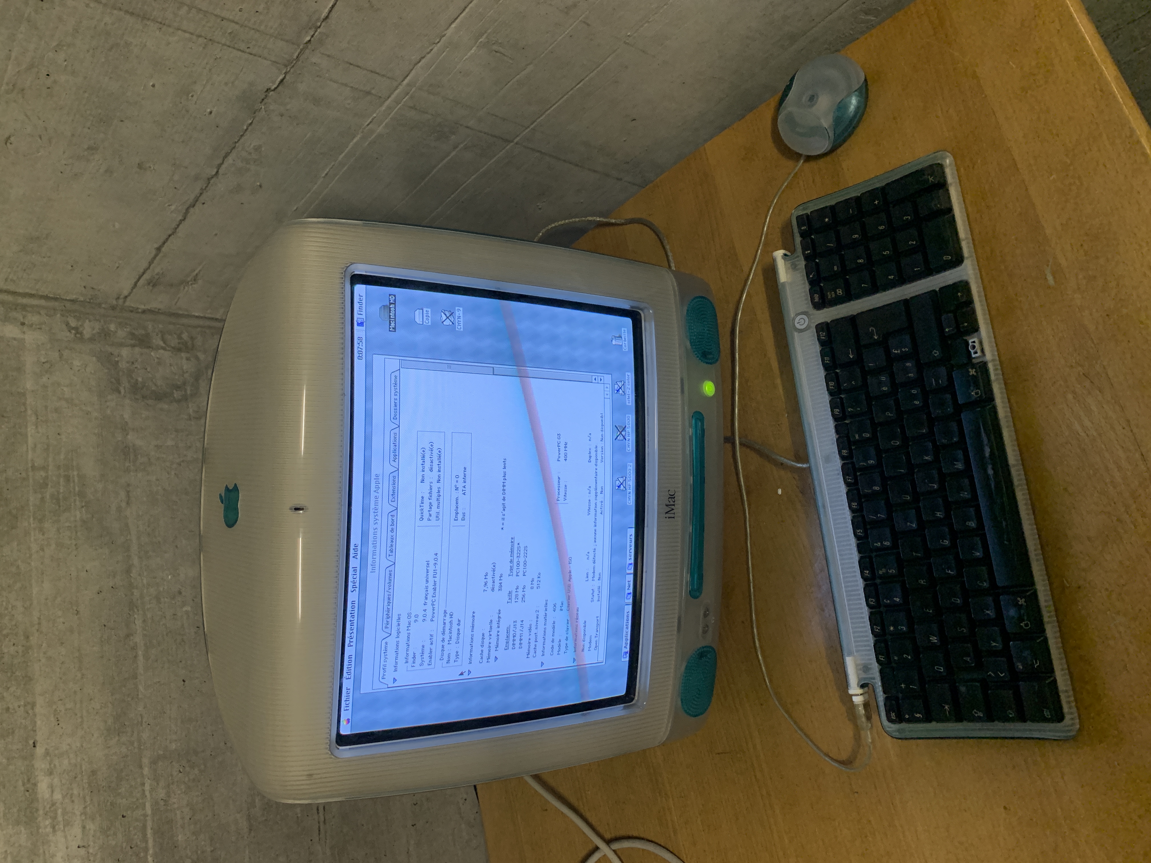 iMac G3 Blueberry